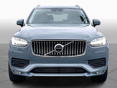 Used 2020 Volvo XC90 T6 Momentum w/ Protection Package Premier image 3