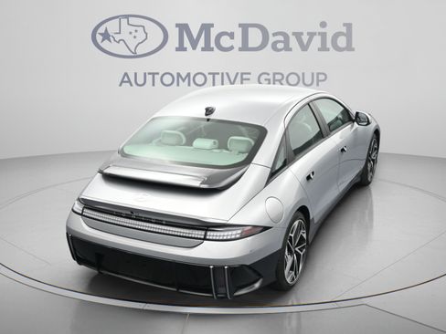 Used 2024 Hyundai Ioniq 6 SEL RWD image 38