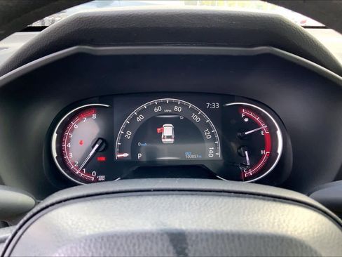 Used 2023 Toyota RAV4 LE FWD image 25