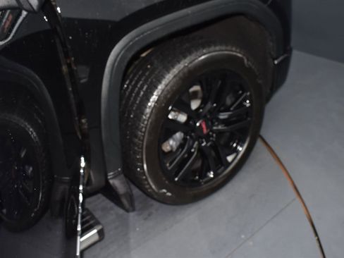 Used 2021 GMC Sierra 1500 Denali w/ Denali Ultimate Package image 15