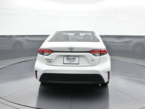 Certified 2025 Toyota Corolla LE image 7