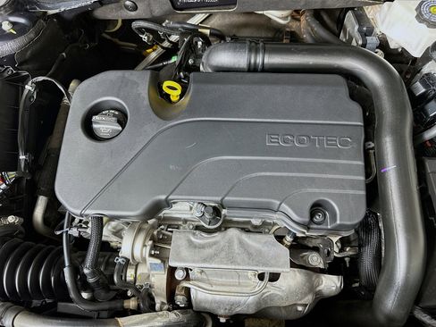 Used 2023 Chevrolet Malibu LT w/ Driver Confidence Package image 32