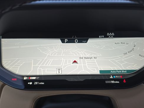 New 2026 Land Rover Range Rover Long Wheelbase SE image 19