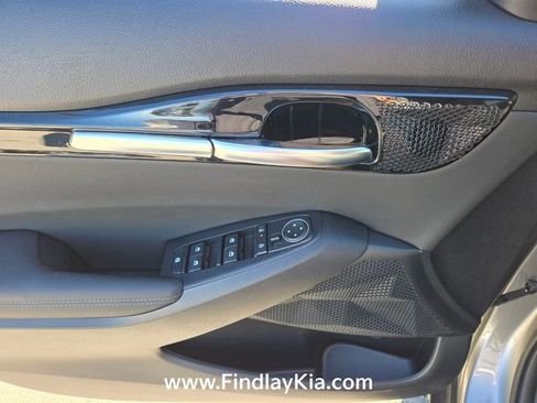 New 2026 Kia Seltos S FWD image 14