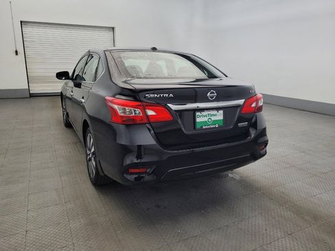 Used 2019 Nissan Sentra SV w/ Special Edition Package FWD image 6
