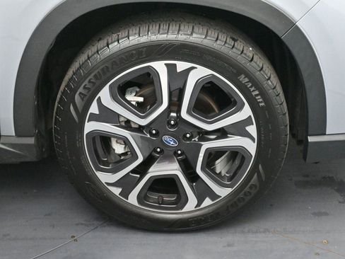 Used 2023 Subaru Ascent Limited w/ Technology Package AWD/4WD image 34