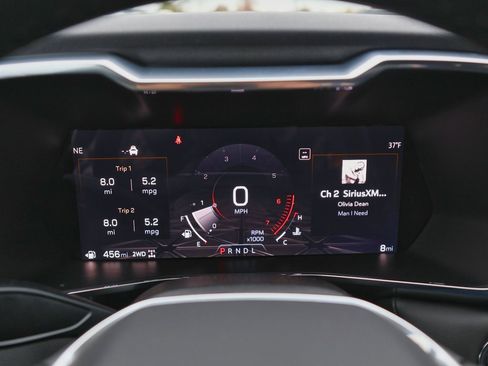 New 2026 GMC Canyon Elevation w/ Convenience Package image 17