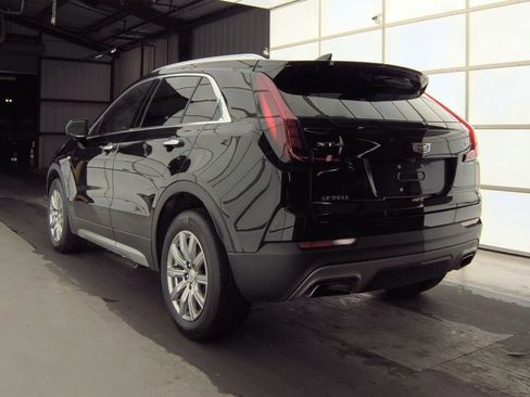 Used 2020 Cadillac XT4 Premium Luxury image 5