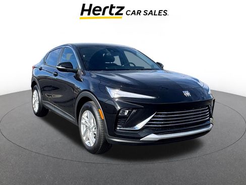 Used 2025 Buick Envista Preferred image 1