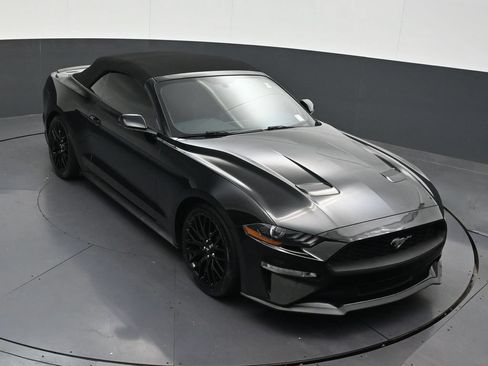 Used 2020 Ford Mustang Premium RWD image 16