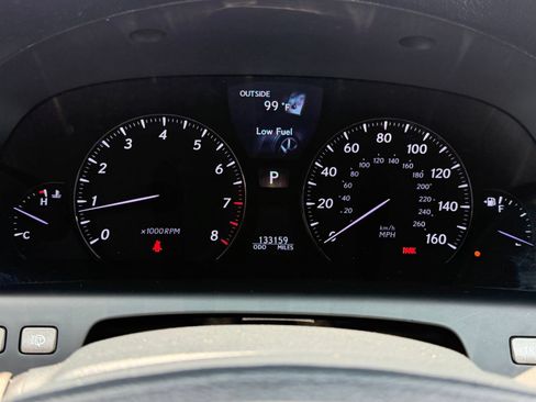 Used 2011 Lexus LS 460 L w/ Luxury Pkg RWD image 19