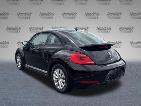 Used 2016 Volkswagen Beetle 1.8T S FWD image 10