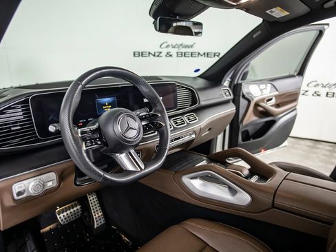 Used 2024 Mercedes-Benz GLS 450 4MATIC w/ AMG Line Exterior image 23