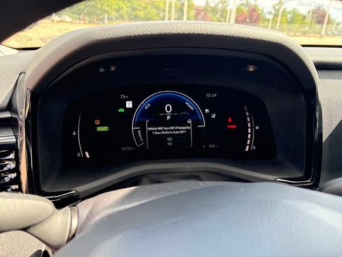 Used 2025 Toyota Camry LE FWD image 14