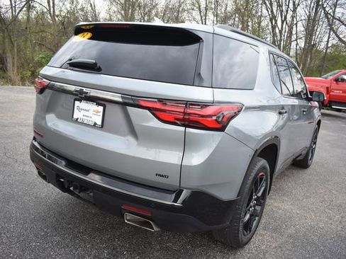 Used 2023 Chevrolet Traverse Premier w/ Redline Edition AWD/4WD image 3