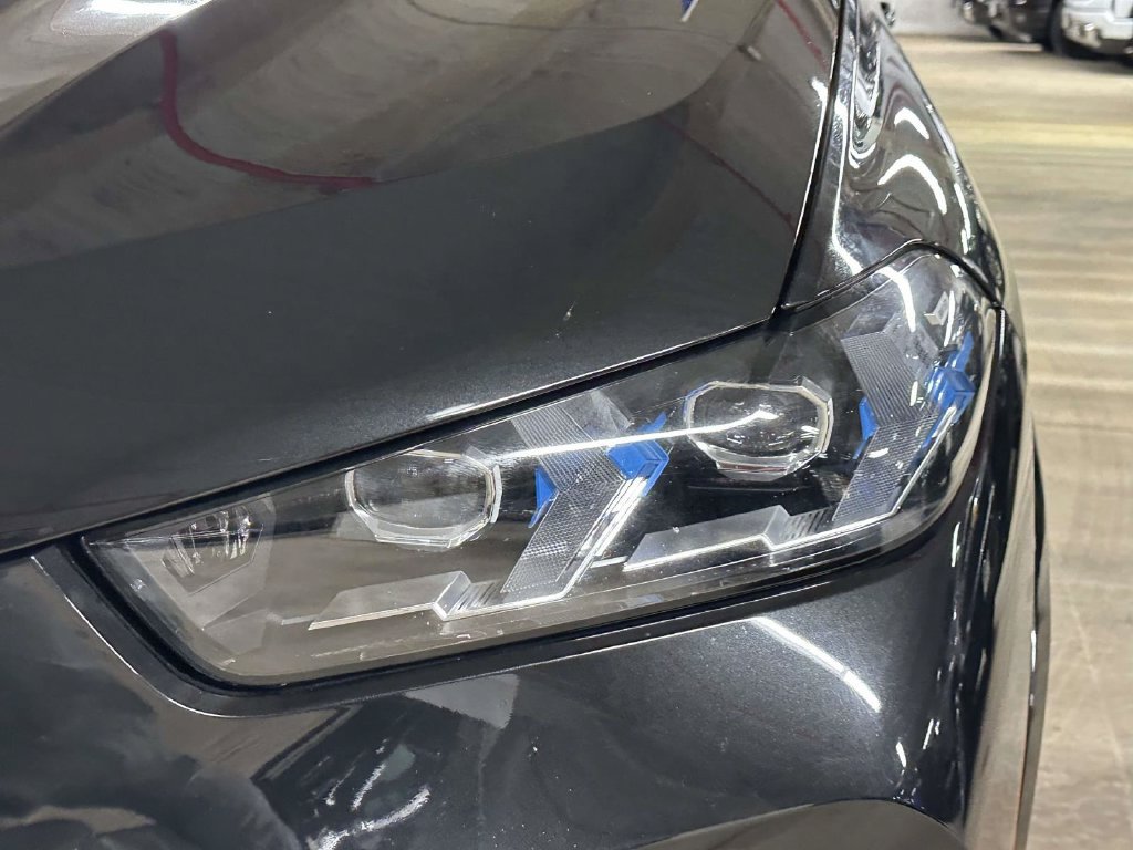 Used 2026 BMW X5 xDrive40i AWD/4WD image 9