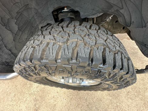 Used 2007 Chevrolet Silverado 2500 LT w/ Heavy-Duty Power Package RWD image 6