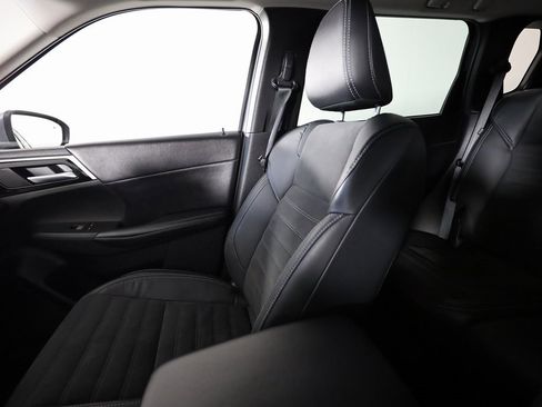 Used 2022 Mitsubishi Outlander SE image 41