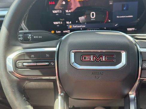 Used 2024 GMC Canyon Elevation w/ Convenience Package AWD/4WD image 29
