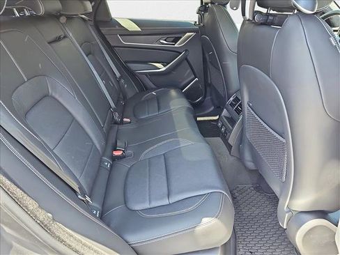 New 2026 Jaguar F-PACE R-Dynamic S image 8