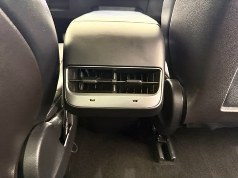 Used 2021 Tesla Model 3 Standard Range Plus RWD image 27