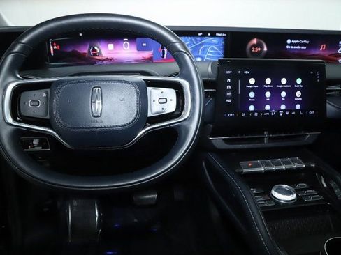 Certified 2024 Lincoln Nautilus Reserve w/ Equipment Group 202A image 30