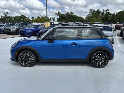 New 2026 MINI Cooper S FWD image 4