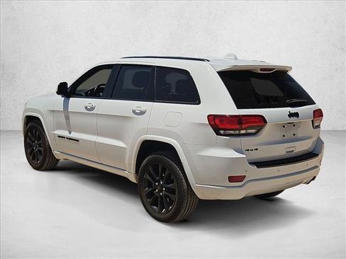 Used 2021 Jeep Grand Cherokee Laredo X AWD/4WD image 8