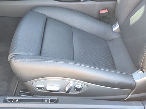 Used 2024 Porsche 718 Boxster image 28