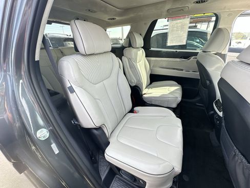 Used 2025 Hyundai Palisade Calligraphy AWD/4WD image 28