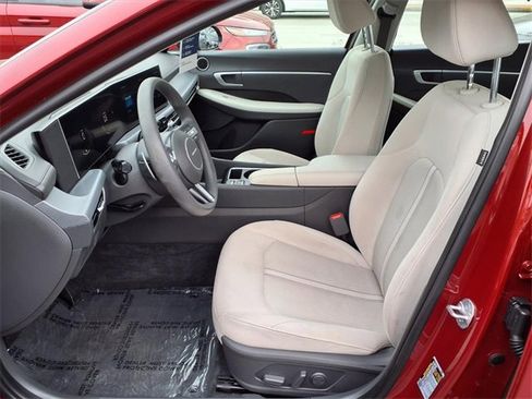 Certified 2024 Hyundai Sonata SEL image 13