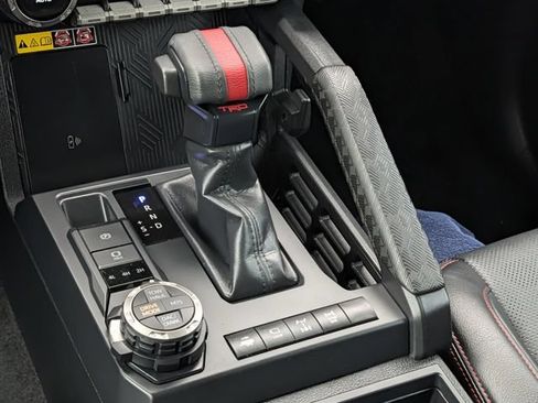 Certified 2025 Toyota Tacoma TRD Pro AWD/4WD image 13