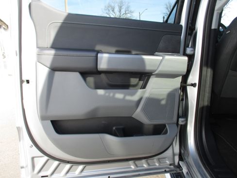 Used 2025 Ford F150 XLT w/ Equipment Group 301A Standard image 16