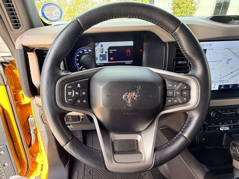 Used 2022 Ford Bronco Wildtrak image 34