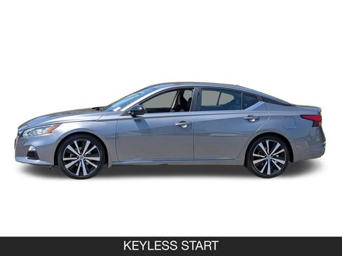 Used 2022 Nissan Altima 2.5 SR FWD image 5