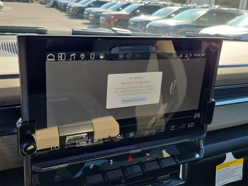 New 2026 GMC Hummer EV 4x4 Crew Cab image 21