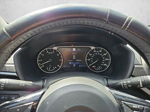 Used 2023 Nissan Altima 2.5 SL FWD image 10