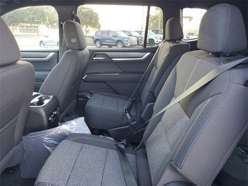 New 2026 GMC Acadia Elevation image 11