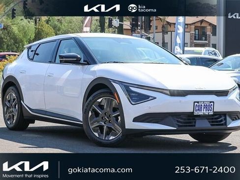 New 2025 Kia EV6 Light image 1