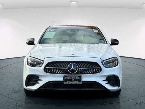 Used 2022 Mercedes-Benz E 350 Sedan image 10