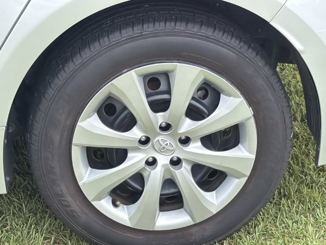 Used 2024 Toyota Corolla LE FWD image 16