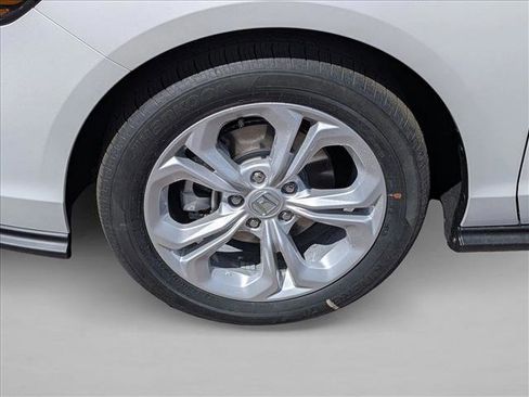 New 2026 Honda Accord LX image 10