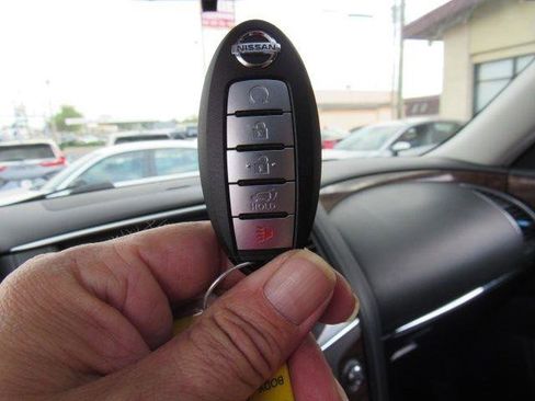 Used 2019 Nissan Armada Platinum w/ Captain's Chairs Package image 49