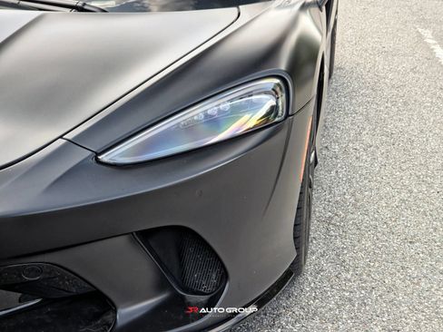 Used 2020 McLaren GT RWD image 23