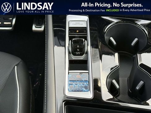 New 2026 Volkswagen Atlas Cross Sport SEL Premium R-Line AWD/4WD image 17