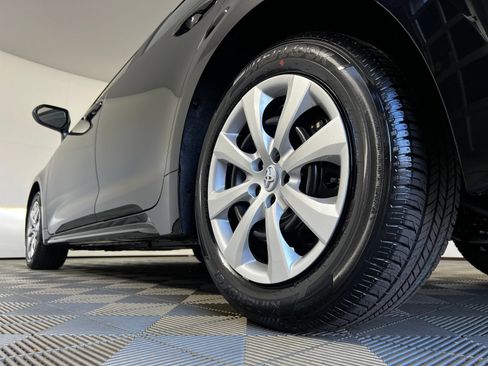 Used 2026 Toyota Corolla LE FWD image 23