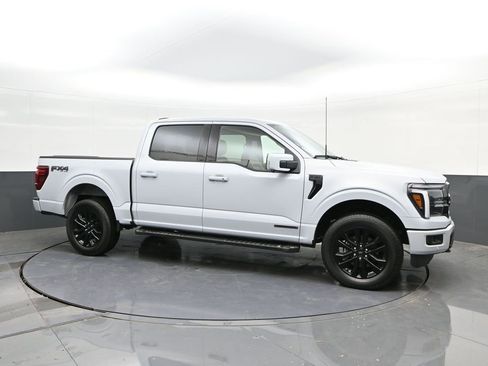 Used 2025 Ford F150 Lariat w/ Equipment Group 501A Mid image 17