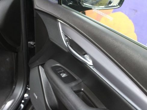 Used 2019 Cadillac XT5 Luxury AWD/4WD image 11