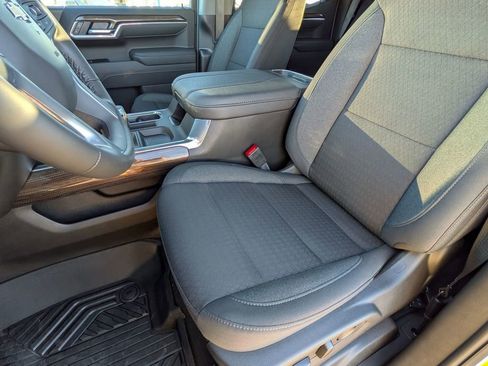 New 2026 Chevrolet Silverado 1500 LT image 13