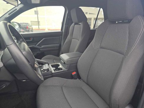 Certified 2025 Toyota 4Runner SR5 image 22